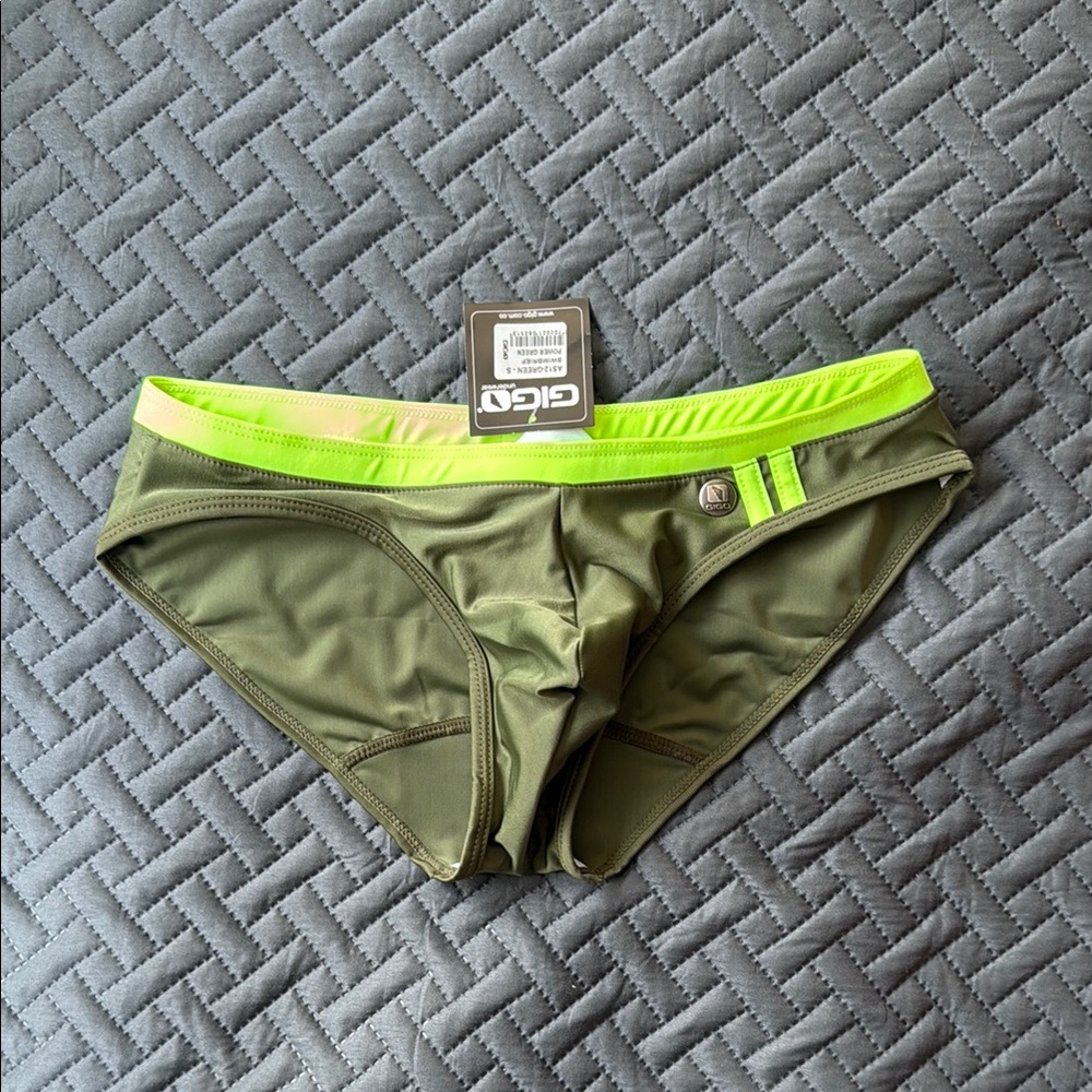 Men’s gigo swim brief size small new